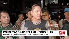 VIDEO: Polisi Tangkap Terduga Perusak dan Penjarah Rumah Uya Kuya