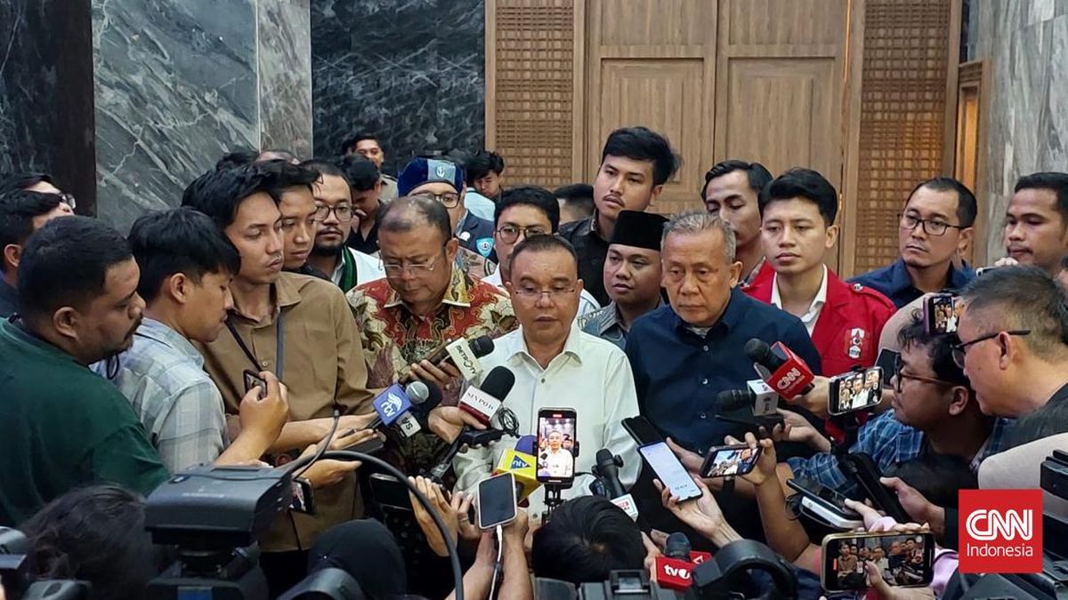 Pimpinan DPR Ucap Sumpah Berbahasa Satu: Bahasa Tanpa Kemunafikan