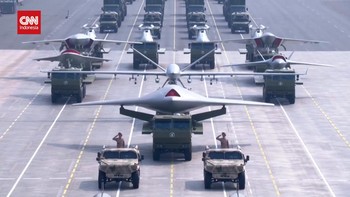 VIDEO: Parade Militer China Pamer Persenjataan Canggih