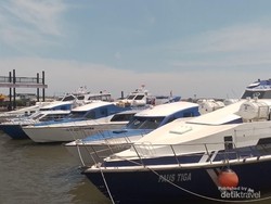 Cuaca Buruk, Gagal deh Naik Kapal Wisata Murah ke Pulau Seribu