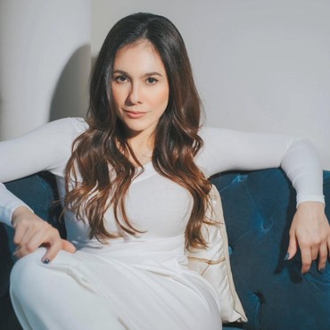 Wulan Guritno Bongkar Hubungan Terkini dengan Keluarga Sabda Ahessa