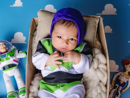 7 Foto Newborn Bayi Artis yang Menggemaskan, Anak Kimmy Jayanti hingga Kesha Ratuliu