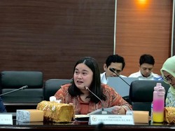 Menjaga Akal Sehat di Tengah Live Kerusuhan