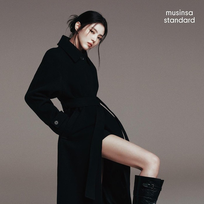 Han So Hee dan Lee Do Hyun diperkenalkan sebagai ambassador baru untuk Musinsa Standard. Merek ini merupakan label fashion privat asal Korea Selatan yang mencuri perhatian.