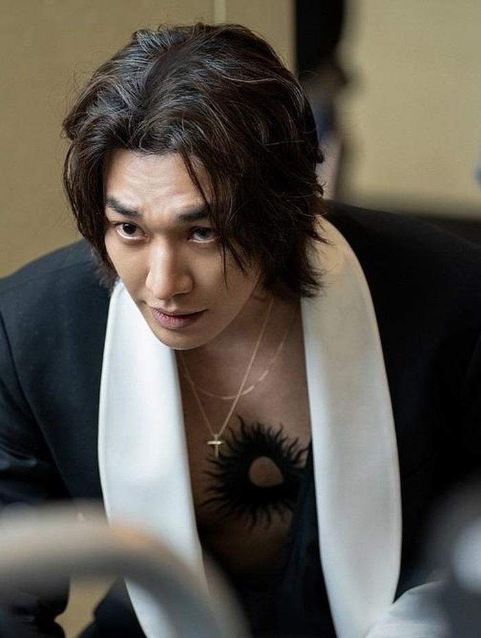 Kim Young Kwang, aktor sekaligus model, makin membuktikan sisi versatile-nya di tahun 2025 dengan membintangi berbagai genre, dari rom-com sampai thriller./Foto: Instagram.com/aksakfn12