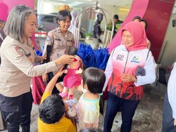 Polda Metro Beri Trauma Healing Warga Kwitang Terdampak Kericuhan