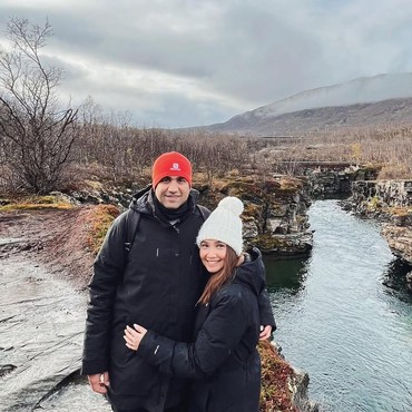 Tantang Ahmad Sahroni, 7 Potret Salsa Influencer Bareng Suami yang Bukan Orang Sembarangan