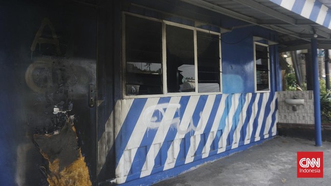 Sejumlah pos polisi di wilayah Daerah Istimewa Yogyakarta (DIY) diduga jadi sasaran aksi perusakan oleh orang tak dikenal.
