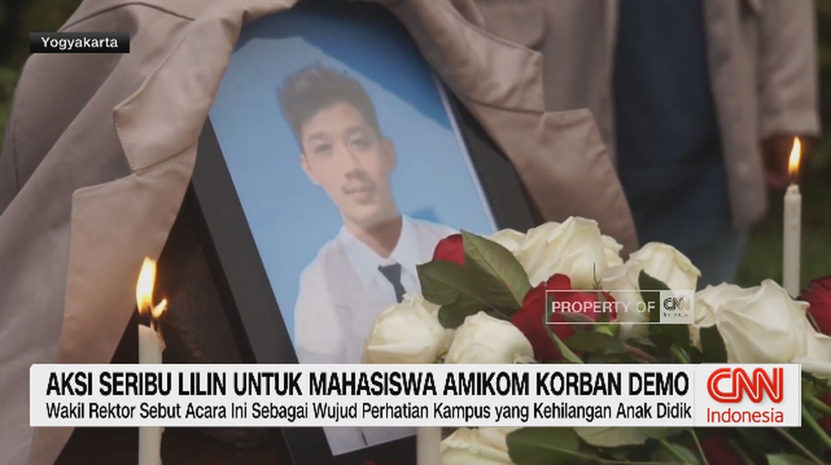 VIDEO: Aksi Seribu Lilin Untuk Mahasiswa Amikom Korban Demo