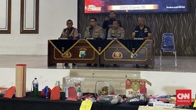 Polisi Tetapkan 33 Tersangka Ricuh Demo Surabaya, Ada Pembakar Grahadi