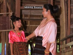 Lepo Lorun Sikka, Rumah Tenun Ikat yang Jadi Wisata Budaya