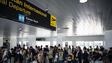 Kemenhub Naikkan Biaya Tambahan Tiket Pesawat Ekonomi Jadi 40 Persen