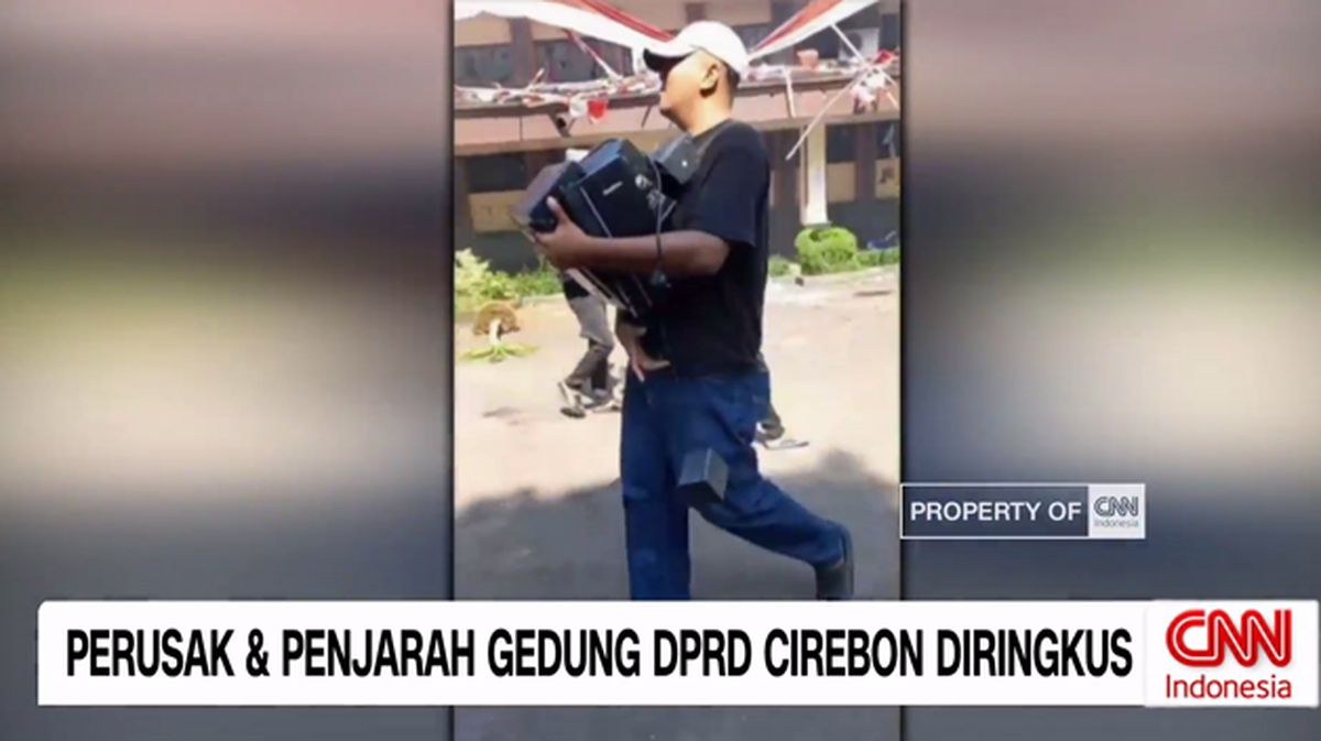 VIDEO: Perusak dan Penjarah Gedung DPRD Cirebon Diringkus