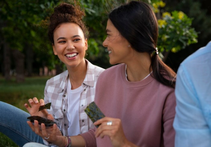 Pisces dikenal lembut dan penuh perasaan. Siapa pun merasa diterima sejak pertemuan pertama./ Foto: freepik.com