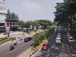 571 Petugas Penyapu Jalan Dikerahkan untuk Bersihkan Bandung Saat Lebaran