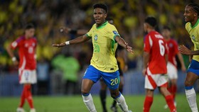 Estevao Cetak Gol Indah, Brasil Sikat Chile 3-0