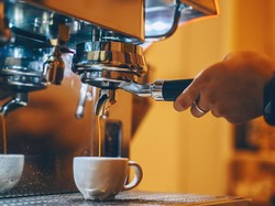 Ingin Jantung Lebih Sehat? Ilmuwan Menyarankan, Batasi Minum Kopi Hanya di Pagi Hari