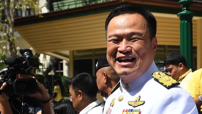 Ini Janji Anutin Charnvirakul Jadi PM Baru Thailand Anutin Charnvirakul punya janji dalam menjalankan pemerintahannya yang singkat hingga Thailand menggelar pemilu selanjutnya.