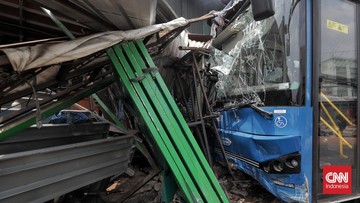 Bus Transjakarta Tabrak Motor di Jakut, Satu Orang Tewas