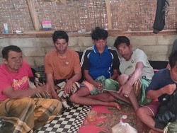 Kapal Muat Garam Asal Bima Tenggelam, 6 Orang Selamat Setelah 5 Hari Terapung