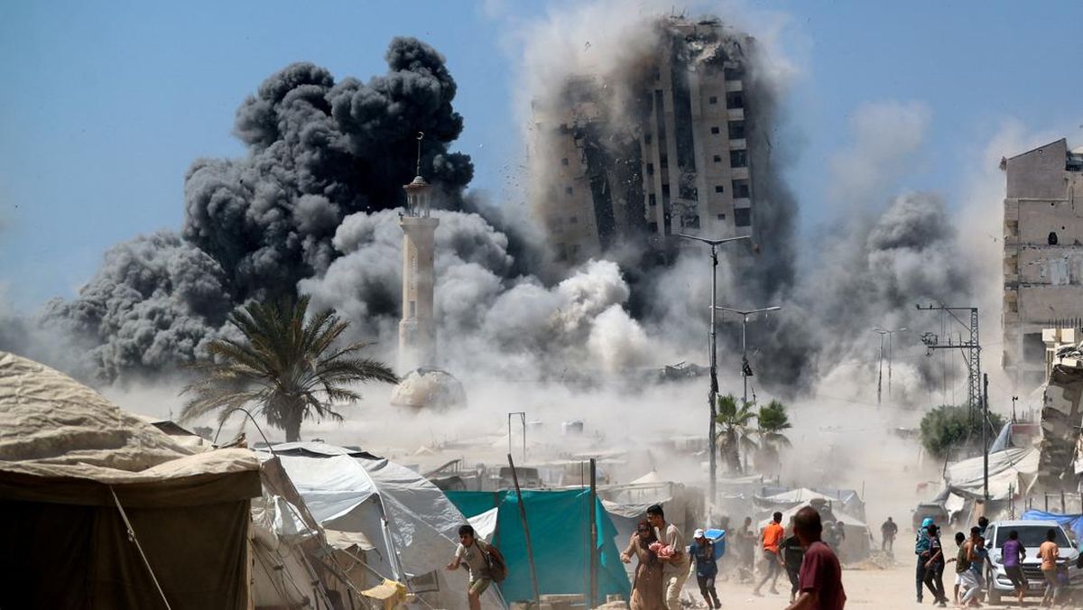 Israel Gempur Lagi Gedung Tinggi di Gaza, Warga Dipaksa Mengungsi