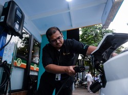 Mau Disetop, Ini Daftar Insentif yang Didapat Mobil Listrik di Indonesia