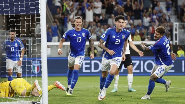 Timnas Italia menang 5-0 atas Estonia di debut Gennaro Gattuso. Italia masih tertinggal dari Norwegia di klasemen Kualifikasi Piala Dunia 2026.
