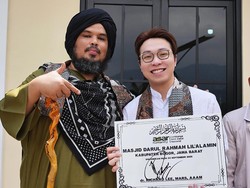 Bangun Masjid di Bogor, Richard Lee Malah Kena Nyinyir