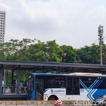 Ini Layanan Transjakarta yang Tidak Beroperasi selama HUT TNI ke-80