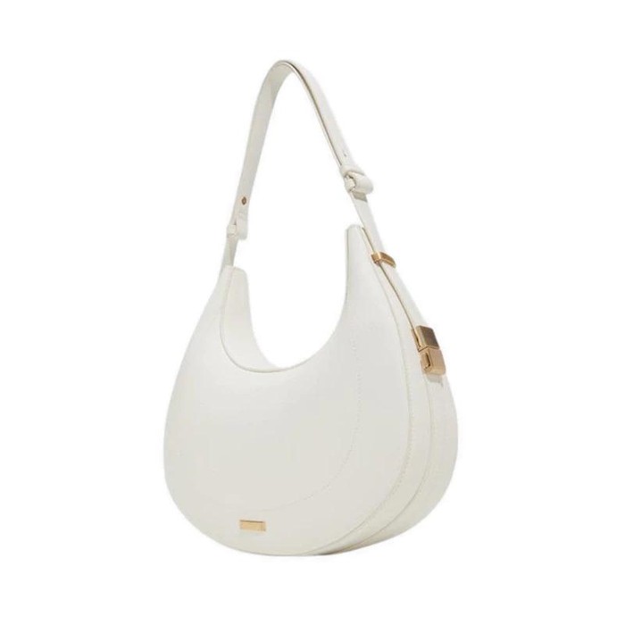 Miah Shoulder Bag berwarna putih dari Aldo ini punya bentuk menyerupai bulan sabit ini memiliki desain minimalis, simpel, serta terbuat dari bahan SYNTHETIC.