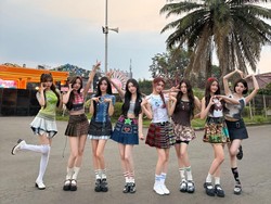 Kolaborasi Shopee X Hearts2Hearts Bikin Iklan 9.9 Super Shopping Day Makin Memesona!