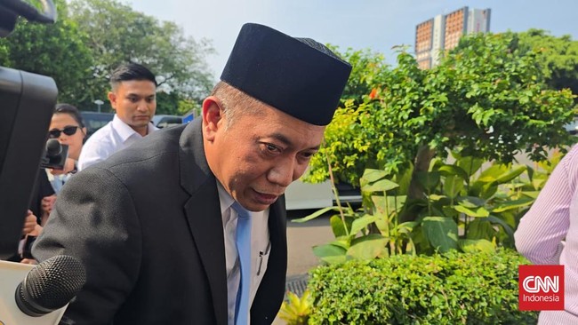 Sejumlah tokoh hadir di Istana Kepresidenan terkait rencana reshuffle kabinet oleh Presiden Prabowo Subianto.