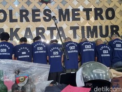 Video: Kronologi Polres Jaktim Diserang Massa Perusuh