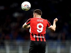 Pertama dalam 100 Tahun, Nomor 9 Milan Tak Berpemilik