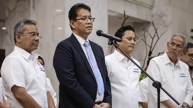Respons Purbaya soal IHSG Anjlok Usai Dirinya Dilantik Jadi Menkeu Purbaya Yudhi Sadewa menanggapi IHSG yang kebakaran 1,28 persen usai dirinya dilantik menjadi menkeu baru menggantikan Sri Mulyani.