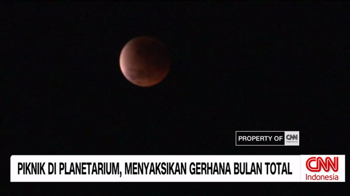 VIDEO: Menyaksikan Gerhana Bulan Total di Planetarium