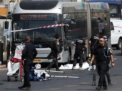 Geger Penembakan di Halte Bus Yerusalem, 5 Orang Tewas
