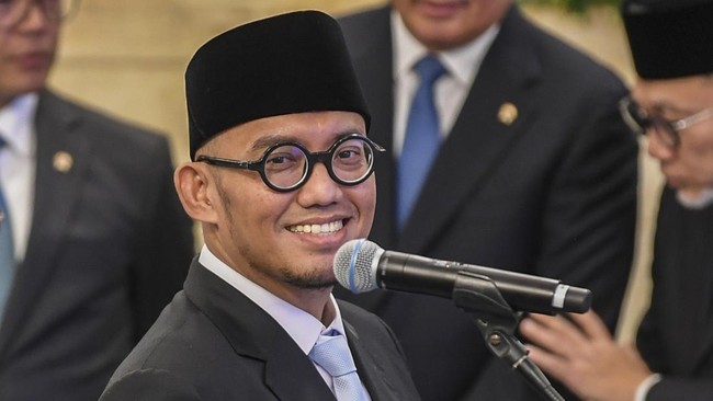 Wakil Menteri Haji dan Umrah Dahnil Anzar Berharta Rp27,8 Miliar Wakil Menteri Haji dan Umrah Dahnil Anzar Simanjuntak mempunyai harta kekayaan sejumlah Rp27,8 miliar.