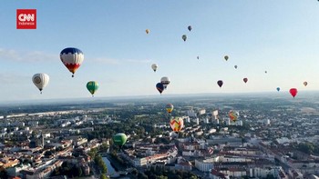 VIDEO: Pesta Balon Udara Hiasi Langit Hradec Kralove, Ceko