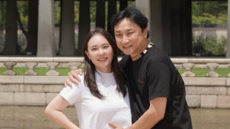 Artis Korea Umumkan Kehamilan