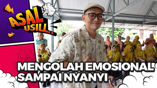 Lucunya Kakek-Nenek Belajar Lagi di Sekolah Lansia, Tingkahnya Kocak!