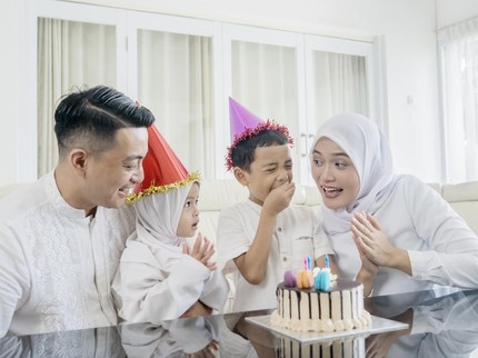 Kumpulan Doa Selamat Ulang Tahun untuk Anak: Arab, Latin, dan Artinya