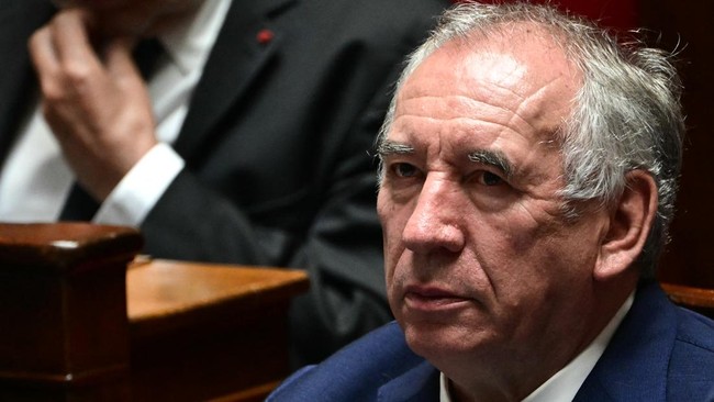 PM Prancis Francois Bayrou resmi lengser dalam mosi tidak percaya imbas desakan kuat dari parlemen.