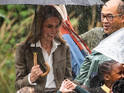 Potret Kate Middleton Tampil Mengejutkan dengan Rambut Pirang, Pertama Usai Jadi Anggota Kerajaan