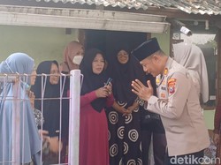 Potongan Tubuh Tiara Korban Mutilasi Pacarnya Dijemput Keluarga