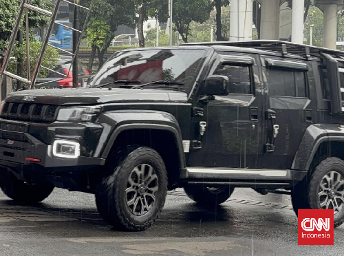 Mobil Dinas Pejabat Dikurangi, Dialihkan ke Transportasi Massal