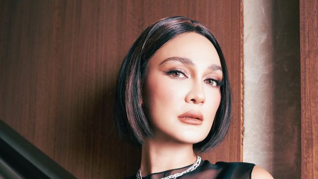 Luna Maya Ungkap Kunci Awet Muda di Usia 42 Tahun: Mengelola Stres