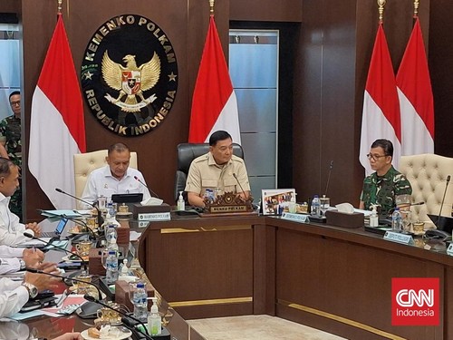 Wamen Lodewijk Sambut Sjafrie: Bapak Menko Polkam, Selamat Datang