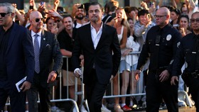 FOTO: Leonardo DiCaprio Jelang Misi Baru di One Battle After Another