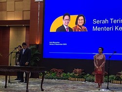 Permohonan Maaf Sri Mulyani Usai Serahkan Jabatan Menkeu ke Purbaya